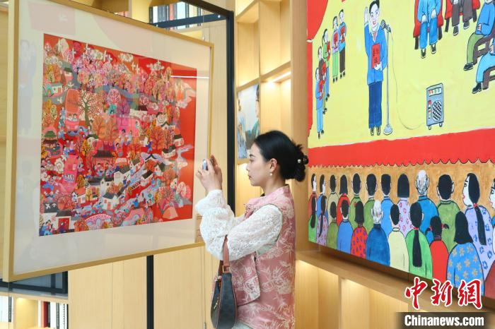 “中国现代民间绘画艺术周暨双年展”在浙江秀洲开幕